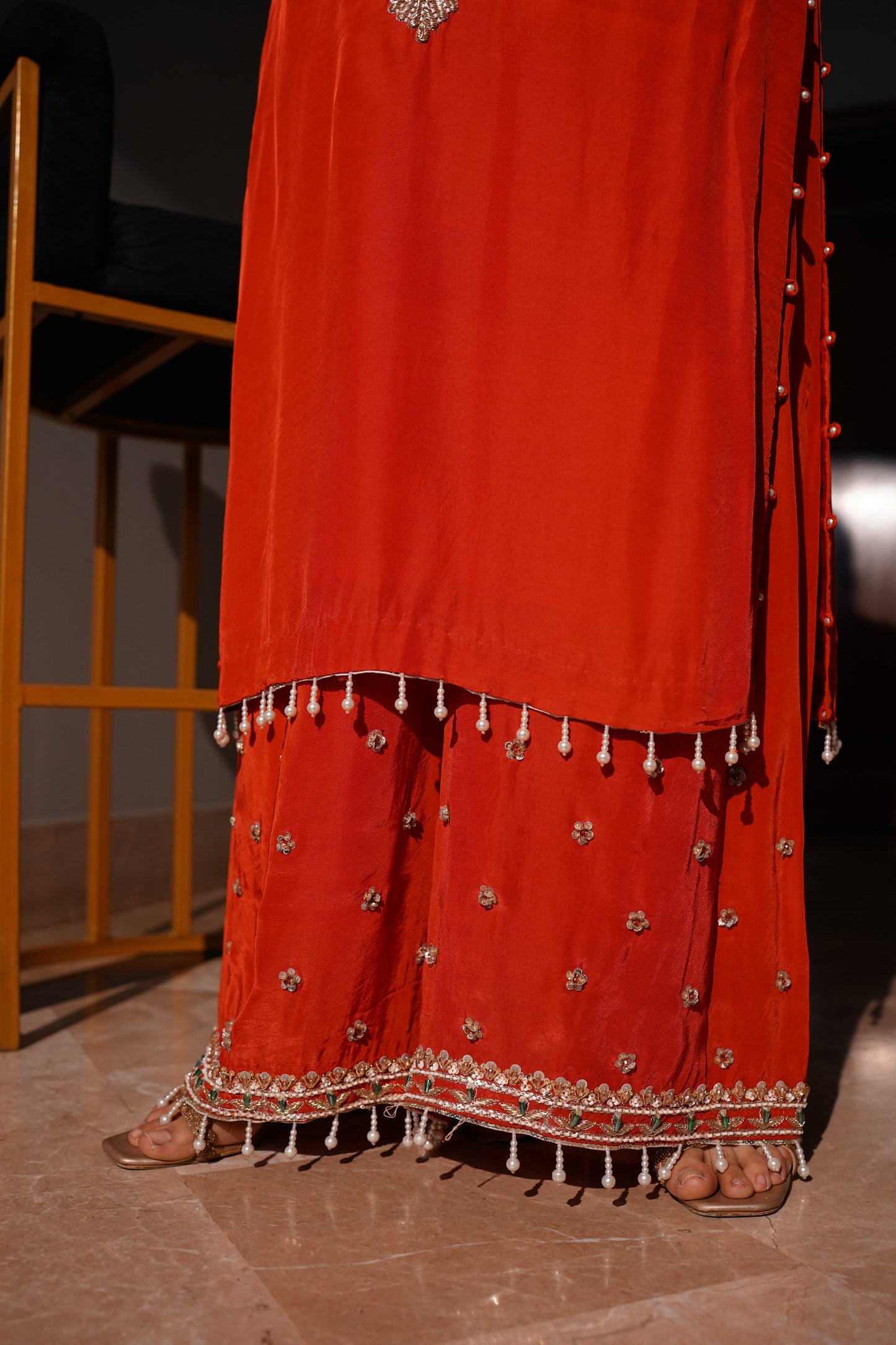 Rang-e-Resham – The Essence of Elegance