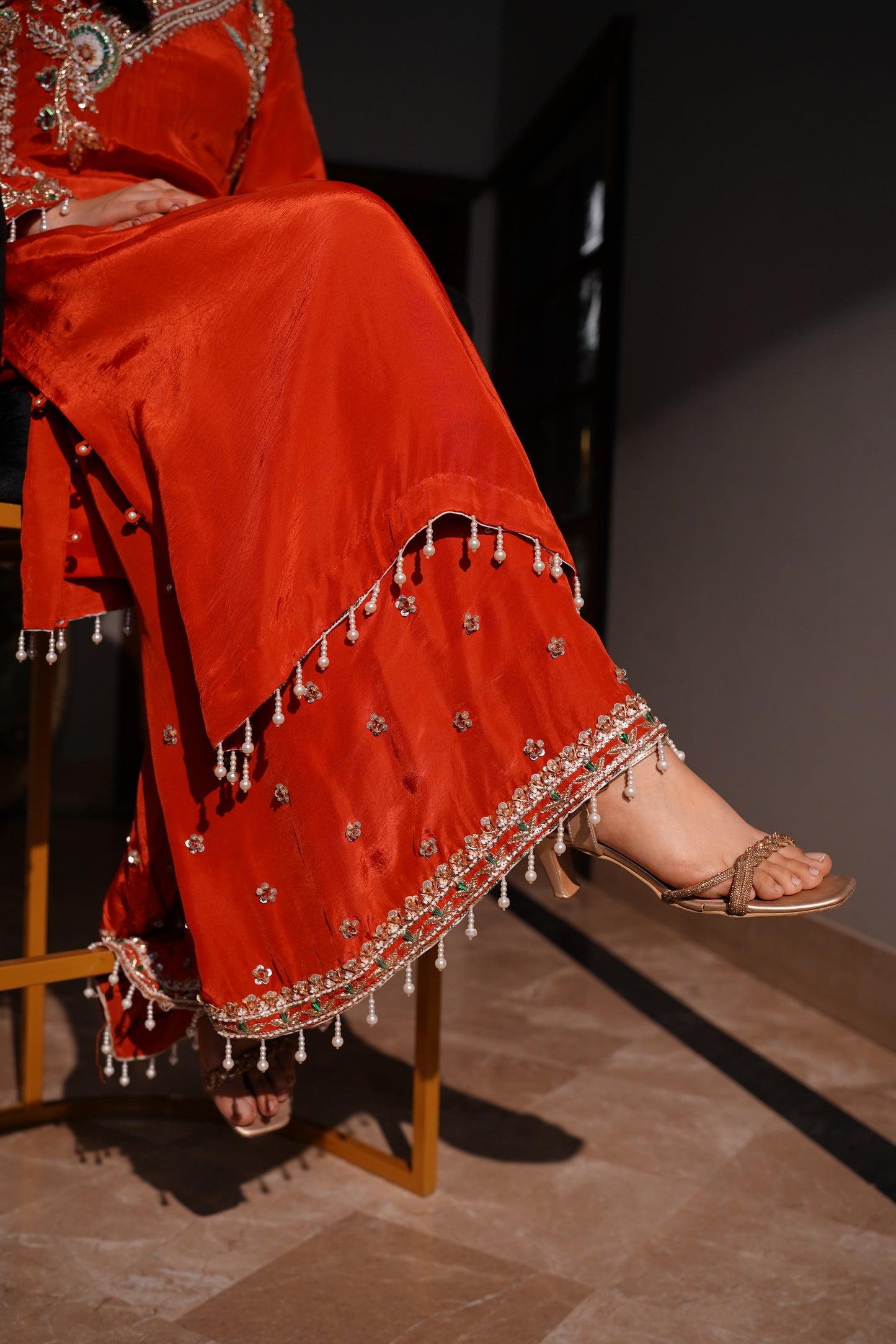 Rang-e-Resham – The Essence of Elegance